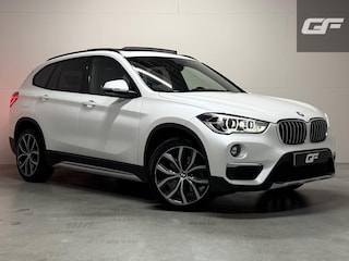 BMW X1 sDrive20i Sport Pano Leer H/K HUD Sfeerverl NAP