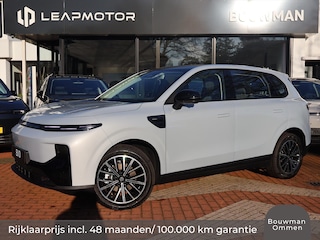 Leapmotor B10 EV 56,2 kWh 218PK Life Pro, Rijklaarprijs | NIEUW | Panoramadak | Navigatie | Camera | Adaptieve Cruise Control
