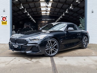 BMW Z4 Roadster sDrive20i High Executive 320pk *HUD | 19" | Keyless | Blindspot | Stuur- & Stoelverwarming | Camera | Sportstoelen Leder*
