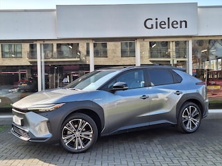 Toyota bZ4X 71,4 kWh 204pk Premium | 3-fase, Trekhaak, Panoramadak, 20 inch, Stoel + Stuurverwarming, Elektrische achterklep