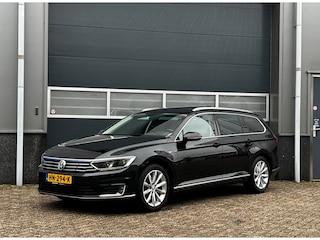 Volkswagen Passat Variant 1.4 TSI GTE Highline bj.2015 Camera|Navi|Trekh|Pano|Nap.