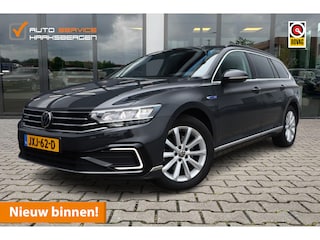 Volkswagen Passat Variant 1.4 TSI PHEV GTE Business | Pano | Trekhaak | Camera |