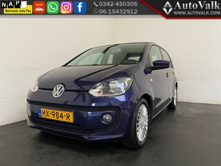 Volkswagen Up 1.0 high up! BlueMotion. PDC. Cruise!