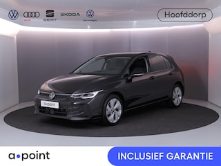Volkswagen Golf 1.5 eHybrid Life Edition 204 pk Automaat (DSG) | Verlengde garantie | Navigatie via App | Parkeersensoren (Park assist) | Achteruitrijcamera |