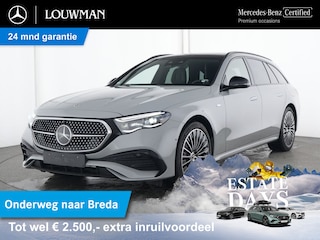 Mercedes-Benz Estate 300 e AMG Plug-In Hybride AMG | Night Pakket | Luchtvering | Lederen beklediing | MBUX Superscreen | Trekhaak | Head-up-Display | 20 Inch AMG velgen. Inclusief 24 maanden Mercedes-Benz Certified garantie voor Europa.