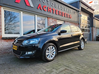 Volkswagen Polo 1.2 TSI Trendline Airco! Cruise Control! 5-Deurs! Carplay! Leuke/Nette Auto!