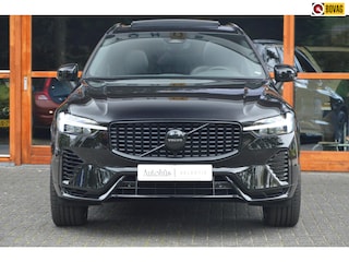 Volvo XC60 T8 Hybrid AWD Ultra Dark | Head-Up Display | 360° Camera | Trekhaak | Panoramadak | Harman/Kardon |