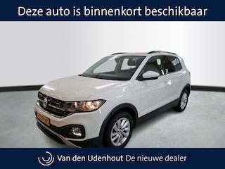 Volkswagen T-Cross 1.0 TSI Life | Navigatie | Parkeersenoren | Privacy Glas | VERWACHT