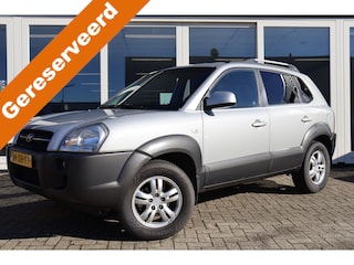 Hyundai Tucson 2.0i Style, Airco, Trekhaak, Met Nieuwe Koppeling, Prijs Is Rijklaar