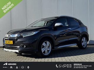Honda HR-V 1.5 i-VTEC Executive / Open dak / Trekhaak / Winter en Zomer Set /