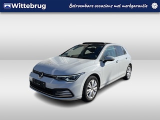 Volkswagen Golf 1.4 eHybrid Style / AUTOMAAT/ MEMORY SEAT/ PARK. SENSOREN + CAMERA/ CRUISE/ NAVI/ APP-CONNECT/ CLIMA/ STOELVERWARMING