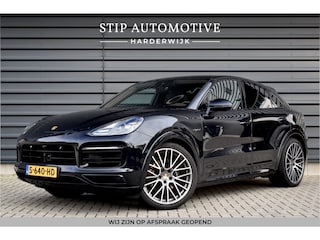 Porsche Cayenne 3.0 E-Hybrid 462pk Platinum Edition SportDesign | Pano | ACC | Trekhaak | 22'' Wielen | Bose | Achterasbesturing | Stoelventilatie | Sportuitlaat |