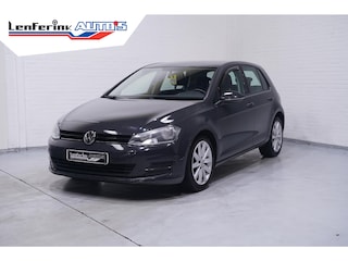 Volkswagen Golf 1.2 TSI Trendline aircoelektrisch-pack  bleutooth 17"-inch lichtmetalen velgen