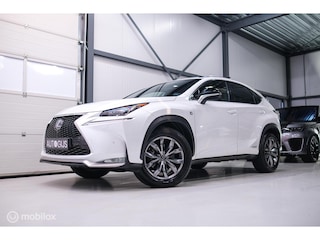 Lexus NX 300h AWD F Sport Line | Dealer onderhouden | Schuifdak | Winterpakket | Parelmoer | LED | Leder | HUD |