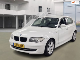 BMW 116i Business Line CARPLAY NAVI CRUISE