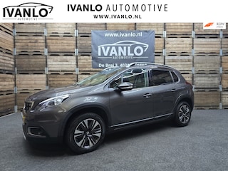 Peugeot 2008 1.2 PureTech Allure Pano Trekhaak Clima Navi Camera Bluetooth 16"LM