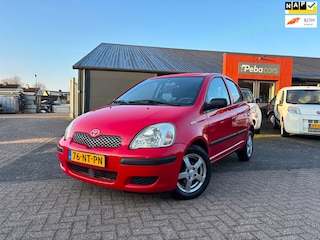 Toyota Yaris 1.0 VVT-i Idols