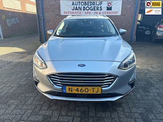 Ford Focus Wagon 1.0 EcoBoost Titanium X Business