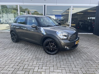 Mini Countryman 1.6 Cooper Chili / Vol leer / Pdc / Nav / Cruise / Stoelverwarming / 17inch