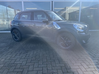 Mini Countryman 1.6 Cooper Chili / Vol leer / Pdc / Nav / Cruise / Stoelverwarming / 17inch