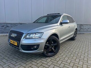 Audi Q5 2,0 TFSi Quattro S-Line+Pano dak