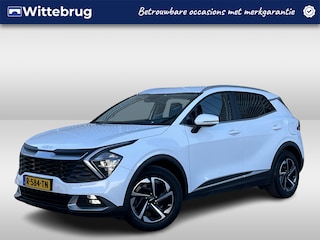 Kia Sportage 1.6 T-GDi MHEV DynamicLine / Navigatie / App connect / Digitaal dashboard / Camera / Parkeersensoren V+A / Trekhaak /