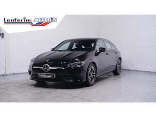 Mercedes-Benz CLA Shooting Brake 180 Business Line NAP 1e eigen. LED-verlichting 17"-lichtmetalen velgen navigatie PDC v+a DAB bleutooth Camera sportstoelen stoelverwarming voor electr-achterklep schakelflippers aan het stuur