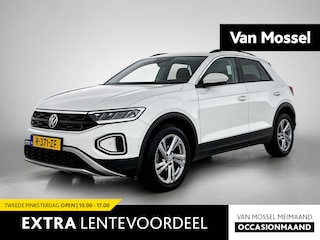 Volkswagen T-Roc 1.5 TSI Life 75 Edition | TREKHAAK | AUTOMAAT | CAMERA | PARKEERSENSOREN | NAVIGATIE