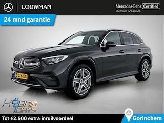 Mercedes-Benz GLC 300 e 4MATIC AMG Plug-In Hybride Luchtvering | Trekhaak | AMG Line | Night Pakket | Achteras besturing | Parkeerpakket met 360°-camera. Inclusief 24 maanden MB Certified garantie voor Europa.