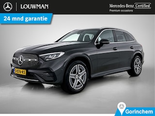 Mercedes-Benz GLC 300 e 4MATIC AMG Plug-In Hybride Luchtvering | Trekhaak | AMG Line | Night Pakket | Achteras besturing | Parkeerpakket met 360°-camera. Inclusief 24 maanden MB Certified garantie voor Europa.