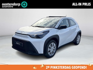 Toyota Aygo Hybrid 115 play **NIEUWE AUTO/ HYBRIDE**