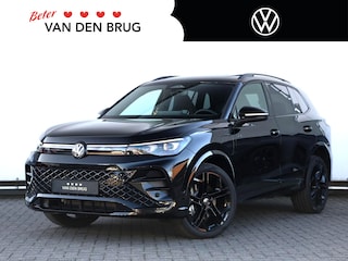 Volkswagen Tiguan 1.5 eHybrid R-Line Edition 272PK | Panoramadak | Trekhaak | Head-up display | Led Matrix | Stoelverwarming | Keyless