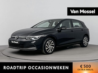 Volkswagen Golf 1.4 eHybrid Style PHEV 204PK | COMFORTSTOELEN | NAVIGATIE | CAMERA | CARPLAY | STOELVERWARMING |