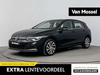 Volkswagen Golf 1.4 eHybrid Style PHEV 204PK | COMFORTSTOELEN | NAVIGATIE | CAMERA | CARPLAY | STOELVERWARMING |