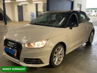 Audi A1 Sportback 1.0 TFSI Adrenalin S-line, Navi, NL auto, dealer onderhouden, NAP