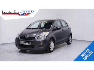 Toyota Yaris 1.0 VVTi Acces 1e eigenaar NAP airco elektr-pack 14"-lmv radio aux-aansluiting