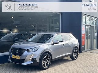 Peugeot 2008 1.2 Turbo 130 PK Allure Pack | 1e Eigenaarsauto met slechts 35.500 KM | Hoge Zitpositie | Navigatie | Climate Control | Keyless Entry | Draadloze Telefoonlader | Digitaal Dashboard | Camera | Parkeersensoren V+A | LED Verlichting | 17" Lichtmetalen Velgen |