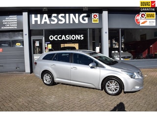 Toyota Avensis Wagon 1.8 VVTi Comfort, Climatronic, Navi, electr. ramen en spiegels, Bluetooth, Multifunct. st, A. uitrij camera