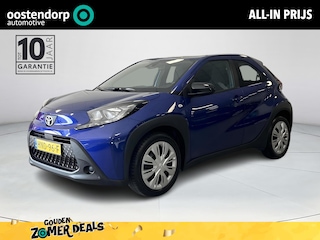 Toyota Aygo 1.0 VVT-i MT Play (Navigatie - Adaptive cruise)