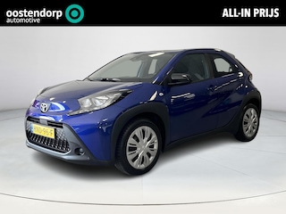 Toyota Aygo 1.0 VVT-i MT Play (Navigatie - Adaptive cruise)