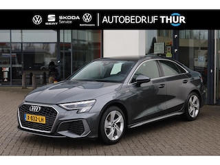 Audi A3 Limousine 30 TFSI S edition panoramadak stoelverwarming s-Line in en exterieur trekhaak afn half leder dynamische richtingaanwijzers digital cockpit pro navigatie