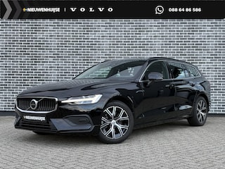 Volvo V60 2.0 B4 Core | Adaptieve Cruise Control | Stuurwielverwarming | Dodehoek Detectie | Navigatie | DAB+ | Keyless Entry / Start | Elektrische Achterklep |