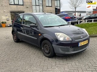 Ford Fiesta 1.3-8V Cool & Sound NAP Weinig km! Inruilkoopje! Airco