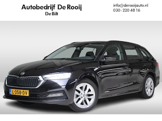 Skoda Octavia Combi 1.0 e-TSI Business Edition Navigatie | Trekhaak | El. achterklep | Cruise Control | Camera