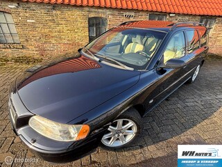 Volvo V70 2.5T Momentum