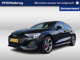 Audi A3 Sportback 45 TFSI e S edition Competition / 18 Inch /  Panoramadak / Ambiance Verlichting / 272 PK / Stoelverwarming
