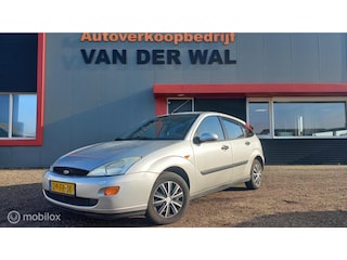 Ford Focus 1.6-16V Ambiente