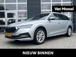 Skoda Octavia Combi 1.0 TSI Business Edition Plus 110 PK | LED Koplampen | Navigatie | Climate Control | Adaptive Cruise Control | Travel pakket | Apple Carplay/Android Auto | Elektrische achterklep | Privacy Glass | Parkeersensoren | Lichtmetalen velgen | €9.854,- Actiekorting! | PRIJS = NETTO RIJKLAAR! | Direct leverbaar! |