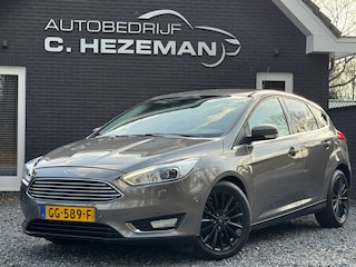 Ford Focus 1.5 Titanium Edition AUTOMAAT Navigatie Cruise Control Climate Control