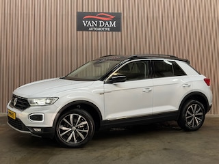 Volkswagen T-Roc 1.5 TSI R-line 2018 LED NAVI CAR-PLAY CRUISE